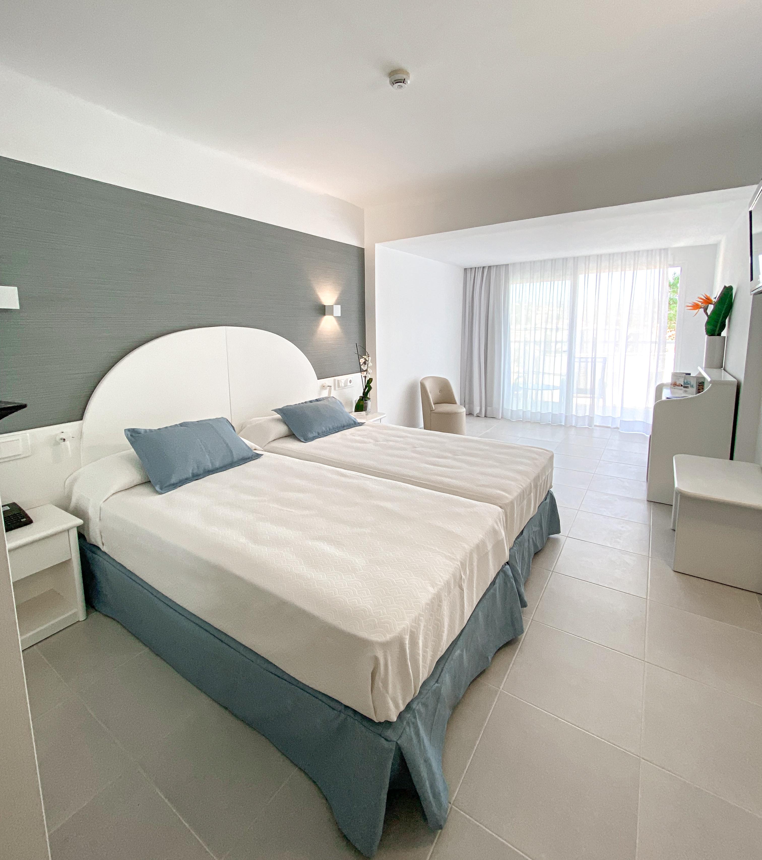 Reverence Life Hotel - Adults Only Санта-Понса Экстерьер фото
