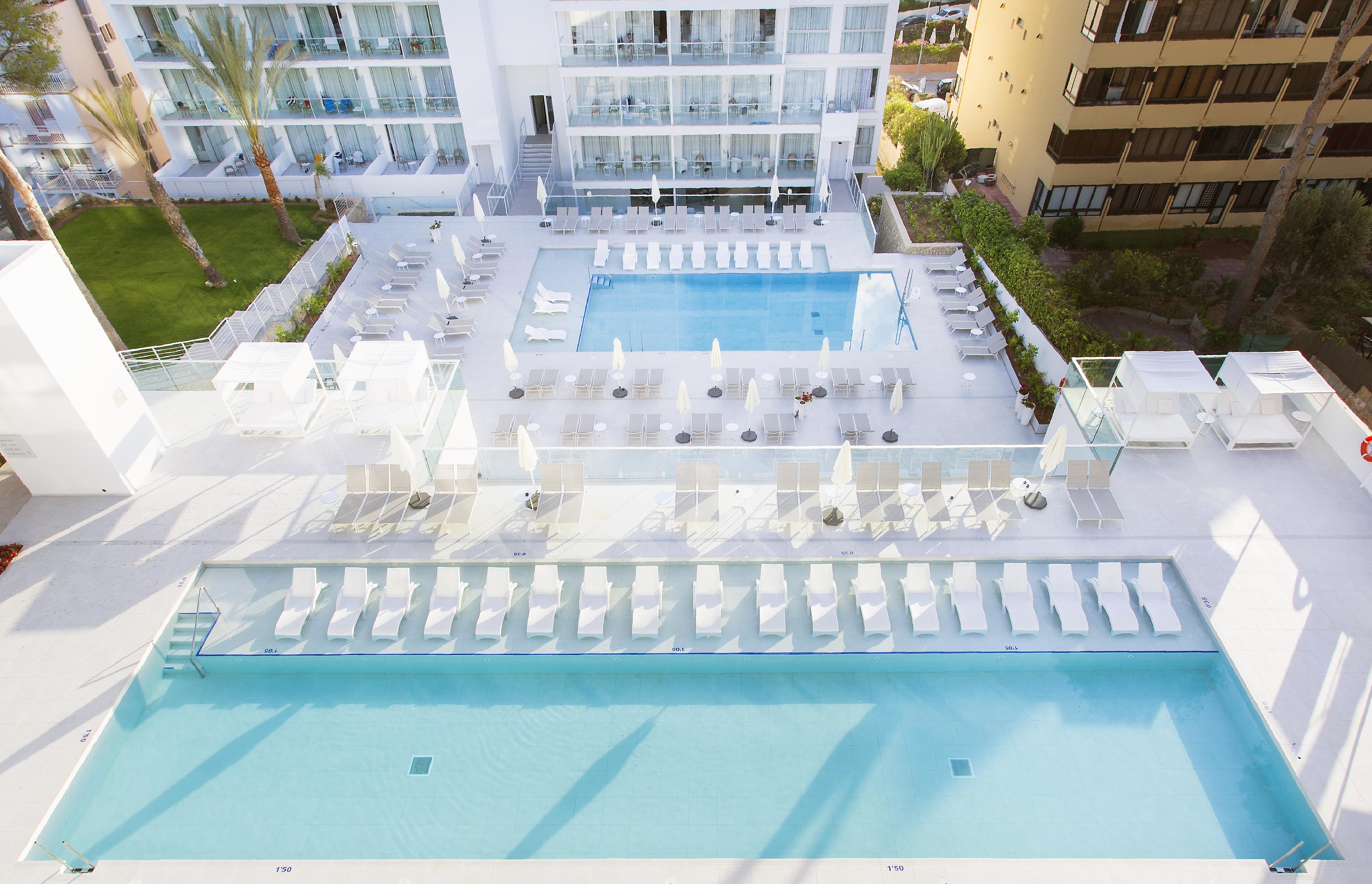 Reverence Life Hotel - Adults Only Санта-Понса Экстерьер фото