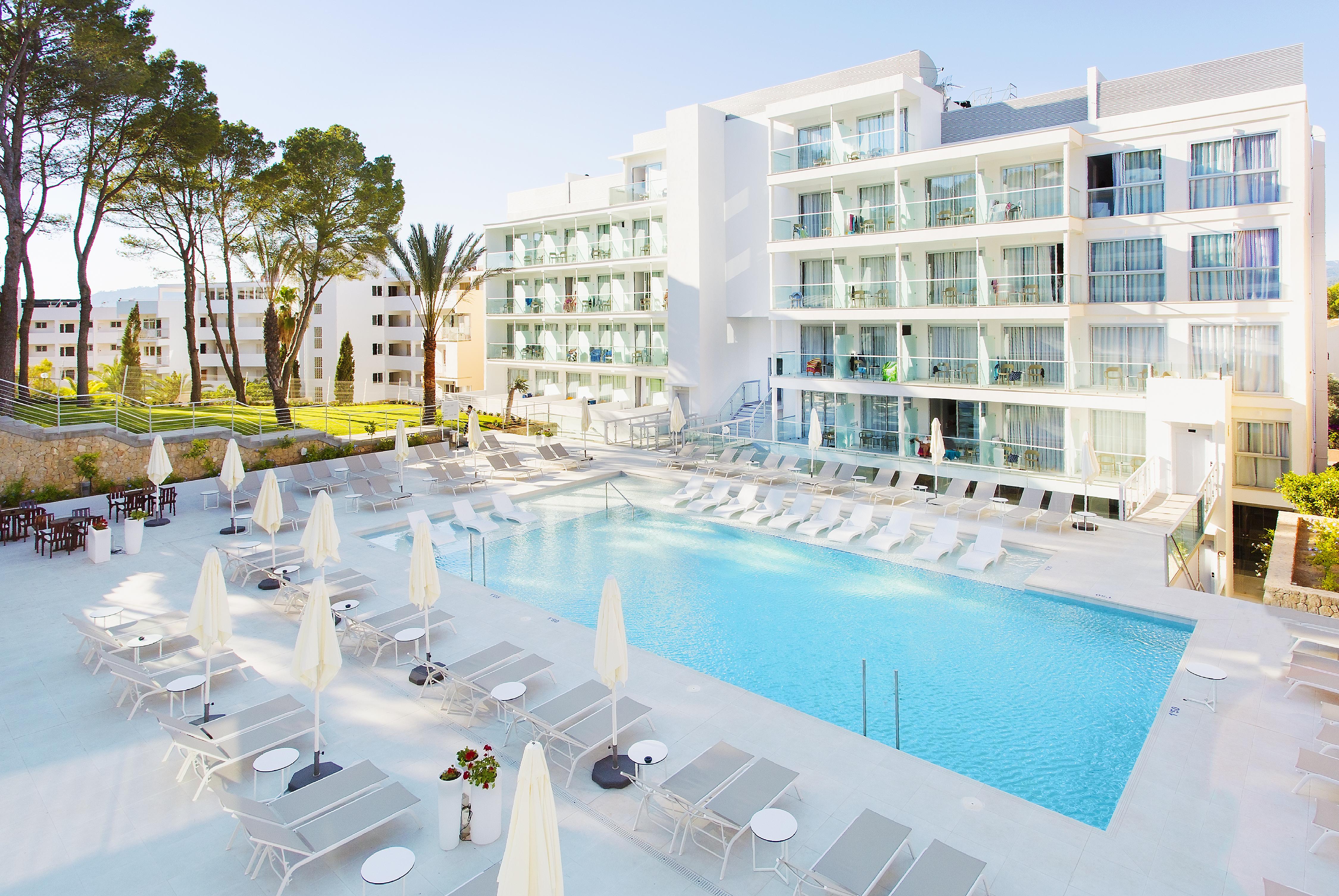 Reverence Life Hotel - Adults Only Санта-Понса Экстерьер фото